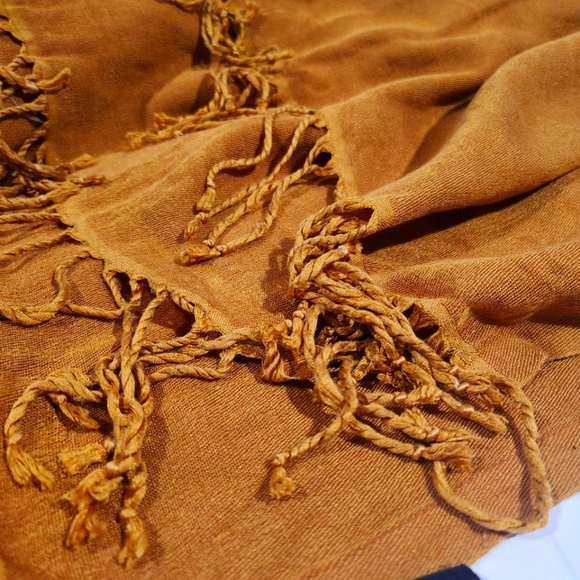 ETRO  throw blanket 50% Cashmere 50% Silk 58 by 84 inches made in Italy - Picture 5 of 8